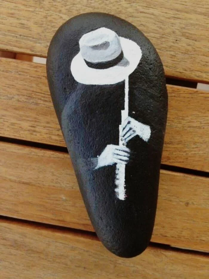 Dipinto a mano su sasso