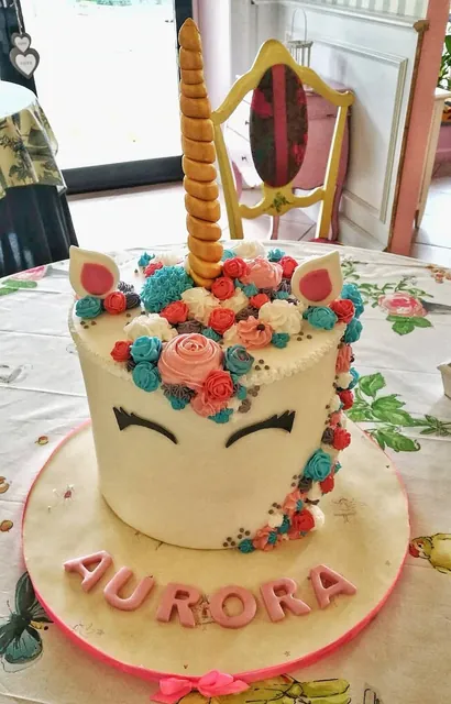 La torta unicorno vista da vicino